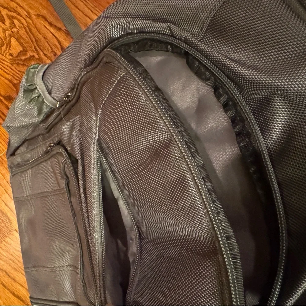 Computer/Work Gray Backpack with many convenient pockets